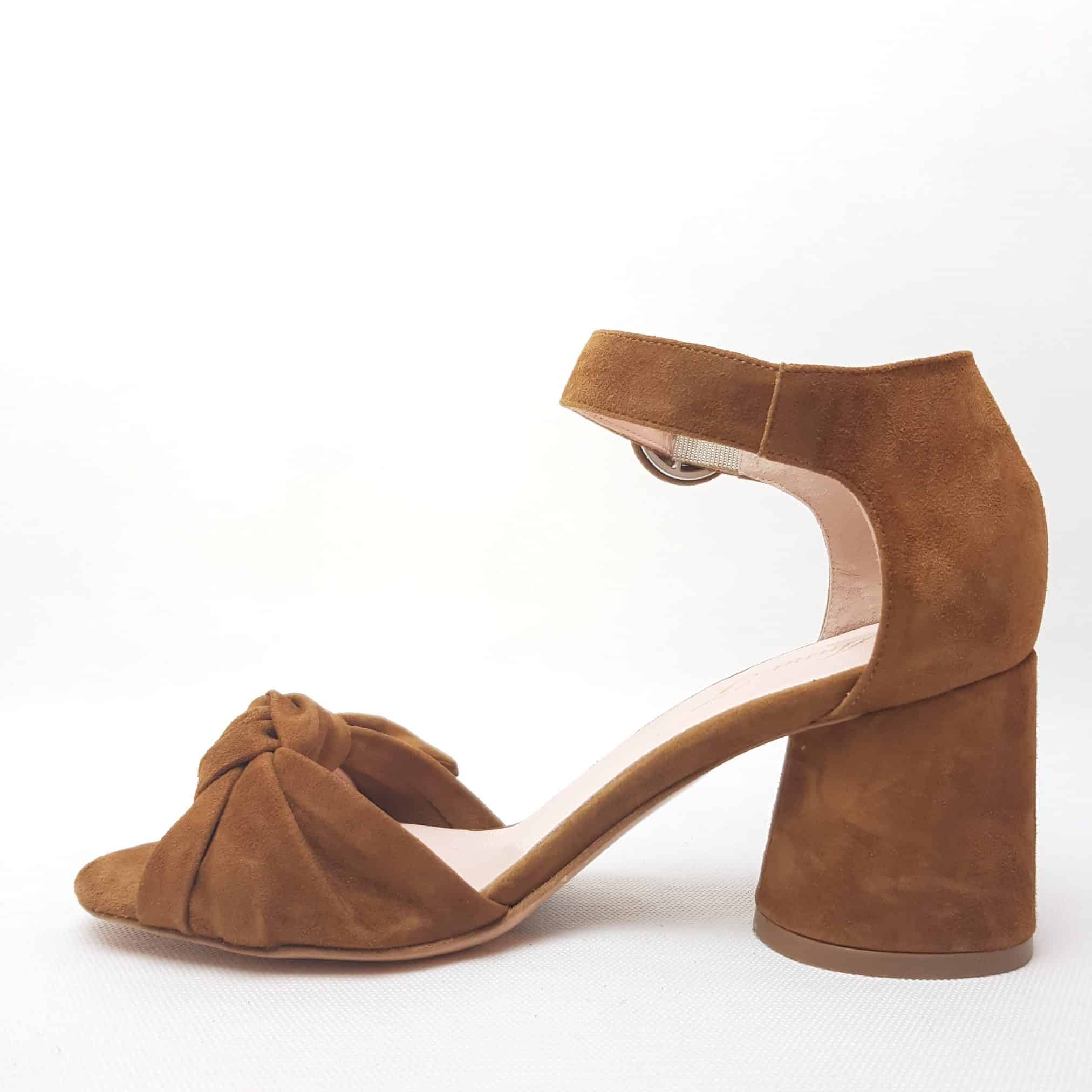 Anna f. sandalo fiocco carminio terra b (6)