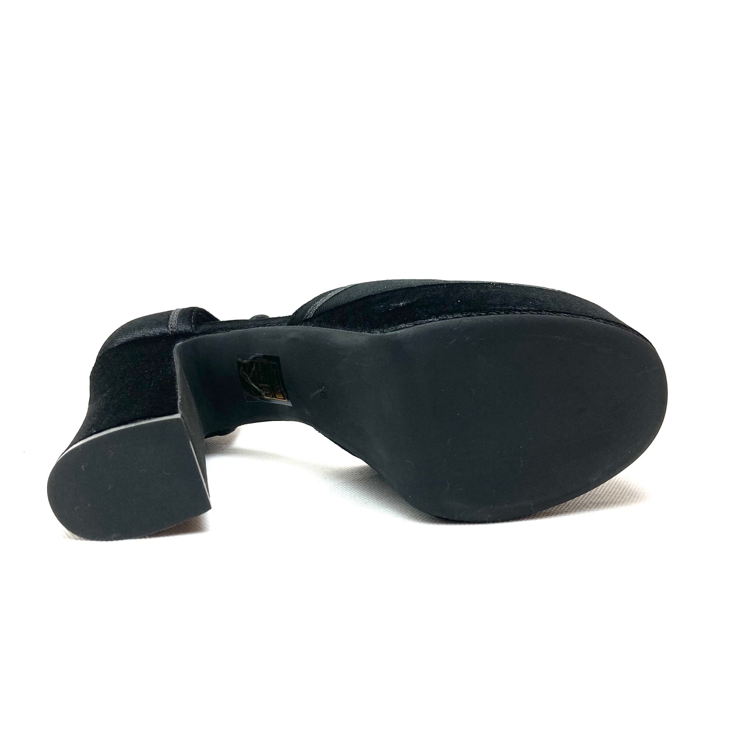 Jeffrey Campbell art. LOW-DOWN BLACK velvet combo (1)